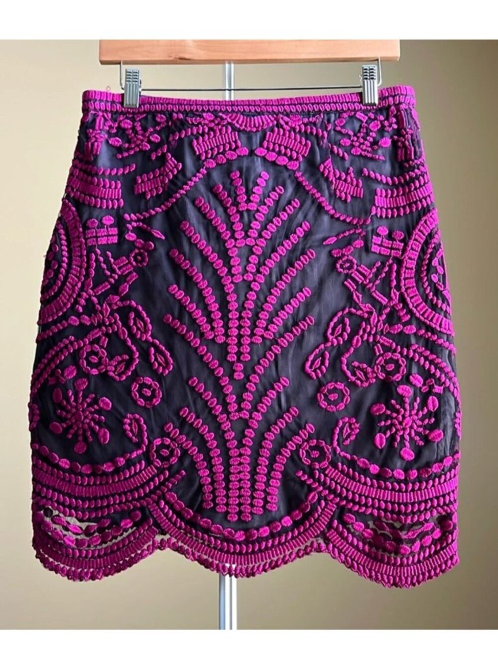 NWT - Yoana Baraschi - Dark Pink & Charcoal Black Embroidered Mesh Skirt - US 8